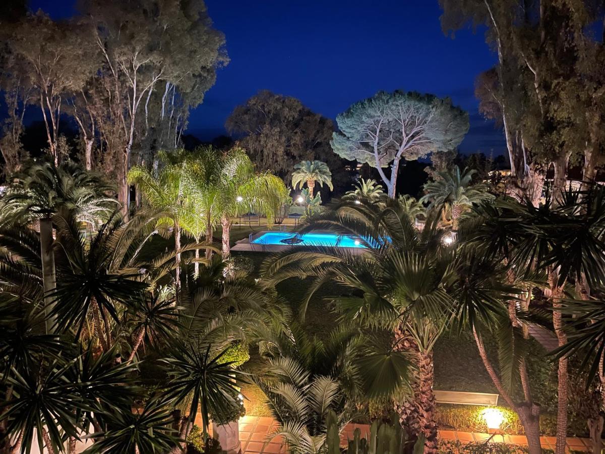 Puerto Banus Pol Suite Y Hada Suite Marbella Exterior photo