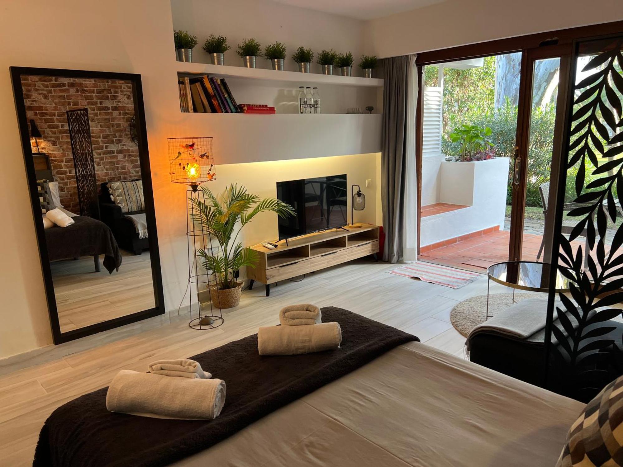 Puerto Banus Pol Suite Y Hada Suite Marbella Exterior photo